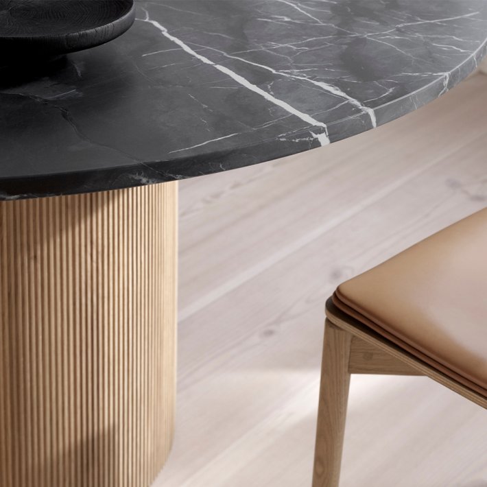 Vipp - Cabin Round Table | �130 