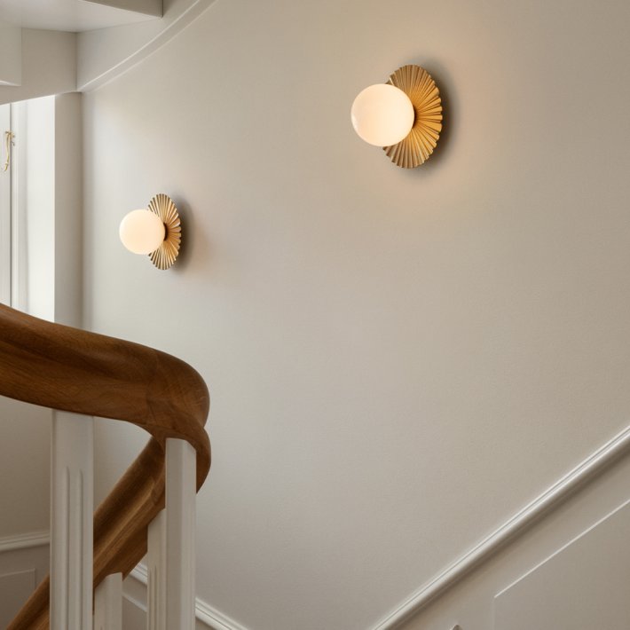 Nuura - Liila Muuse | Small IP44 | Nordic Gold | Opal 