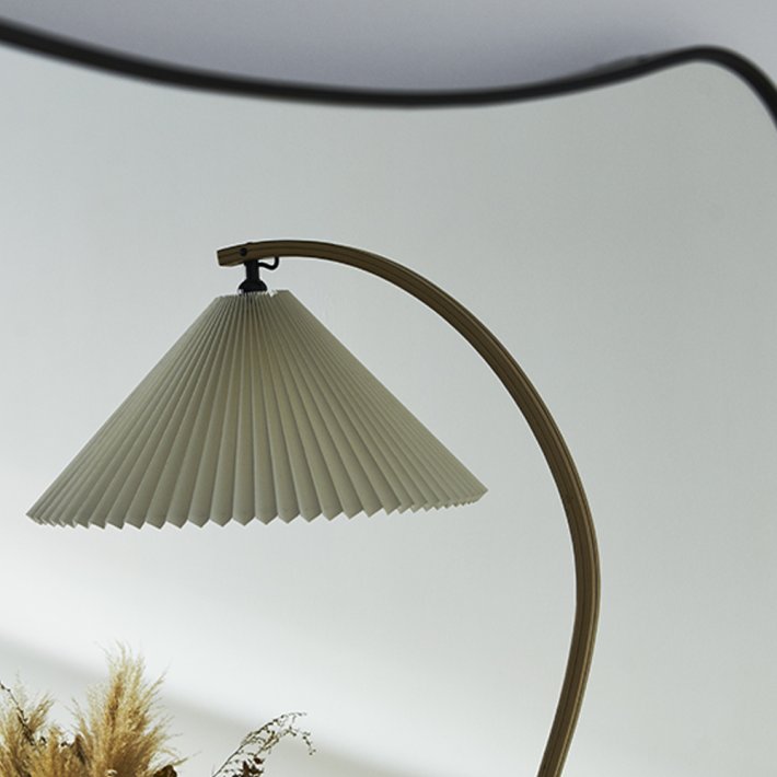 Gubi - Timberline Floor Lamp