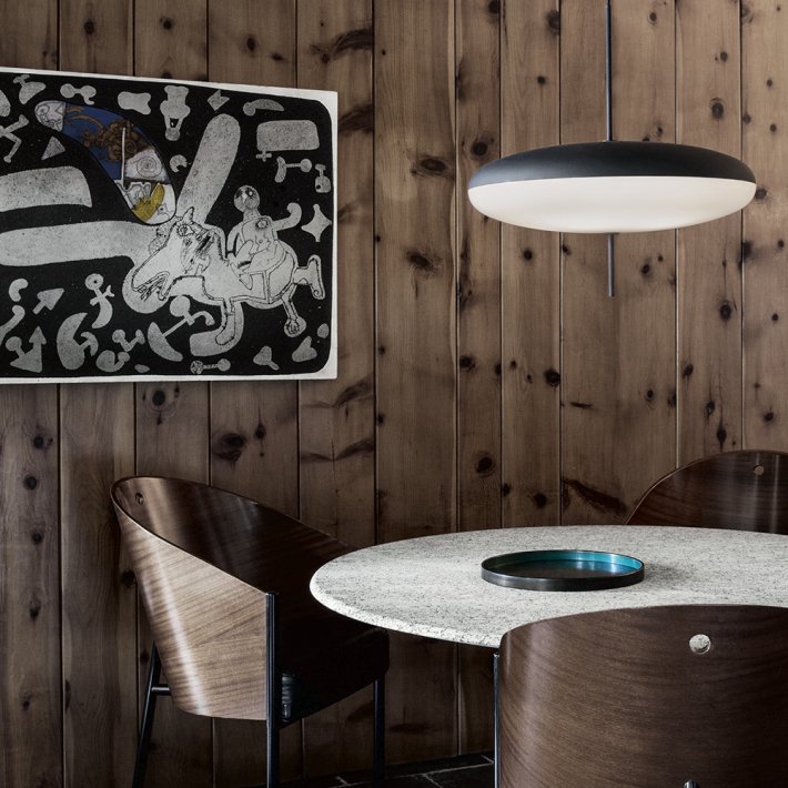 Astep - Model 2065 | Black And White Diffuser