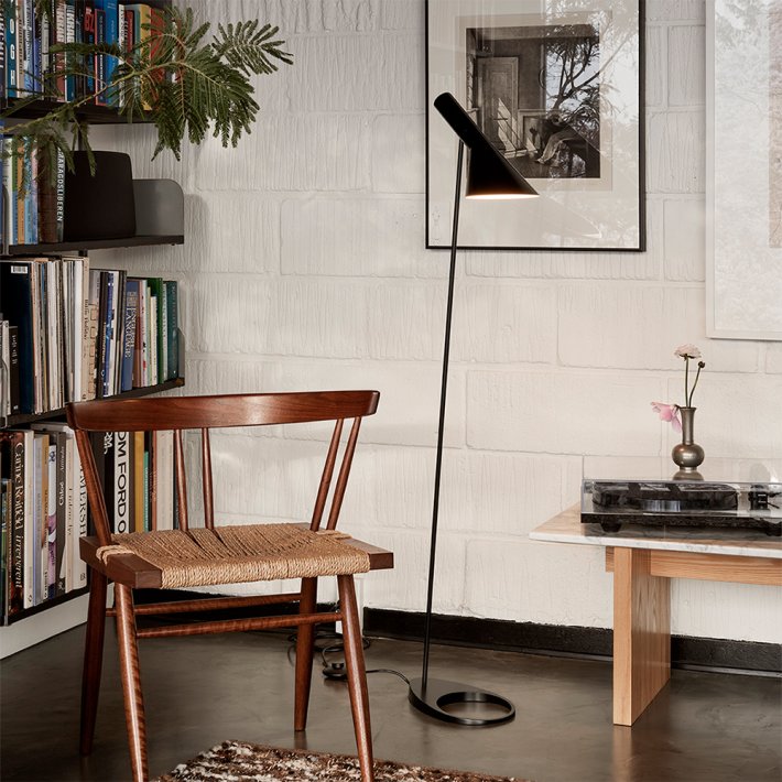 Louis Poulsen - AJ Gulvlampe | Black