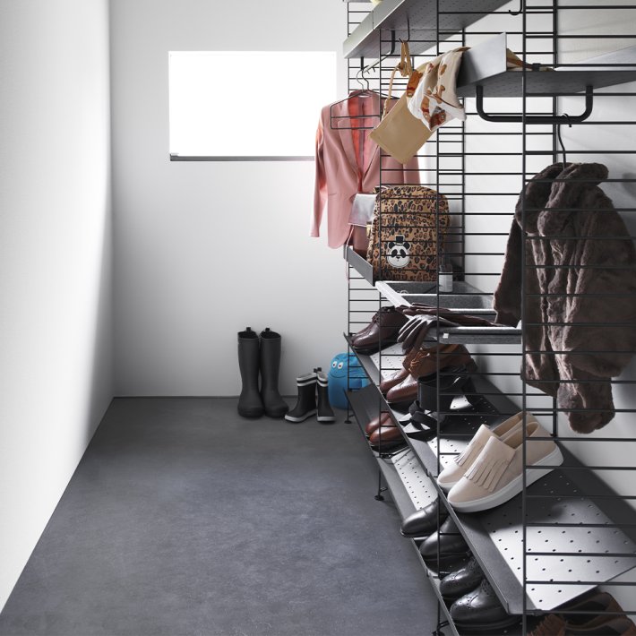 String - String System | Shoe Shelves