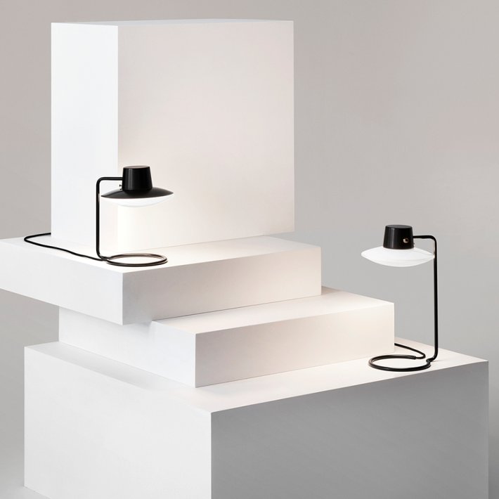 Louis Poulsen - AJ Oxford | Tall | Black Opal