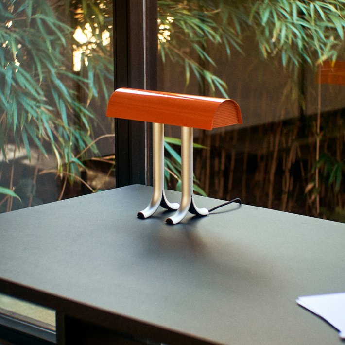 HAY - Anagram | Table Lamp