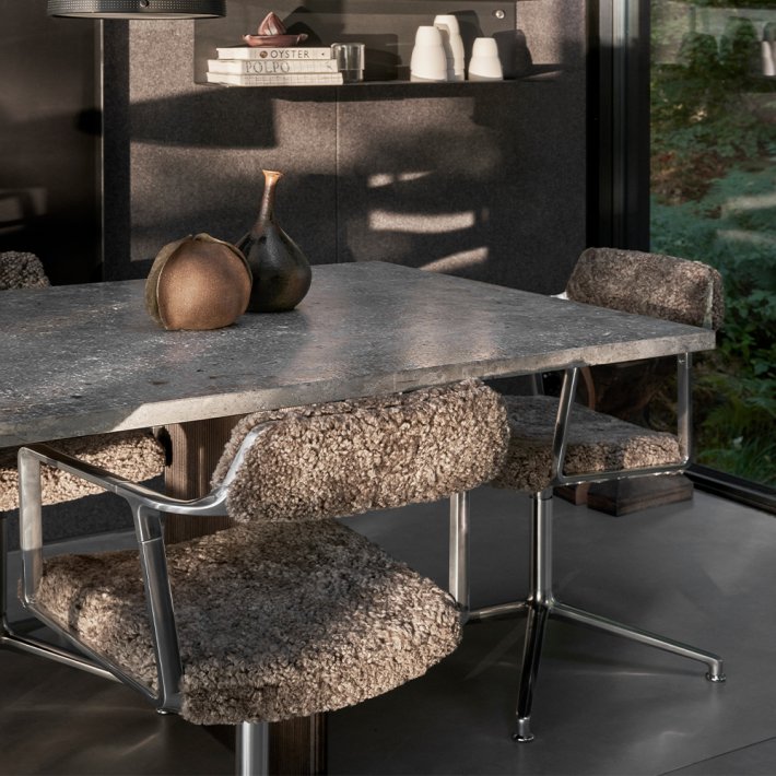 Vipp - Cabin Square Table