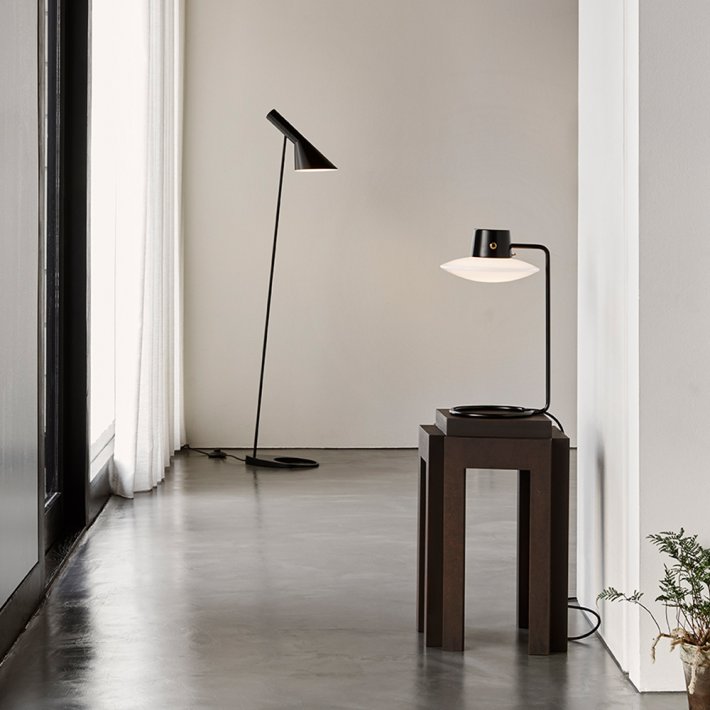 Louis Poulsen - AJ Oxford | Tall | White Opal