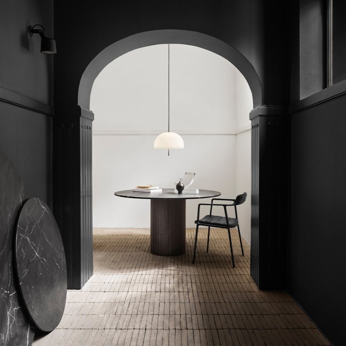 Vipp - Cabin Round Table | �130 