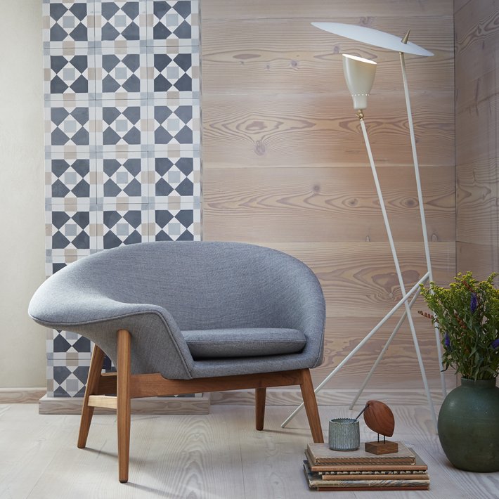 WARM NORDIC - Fried Egg | Textile I Teak Frame