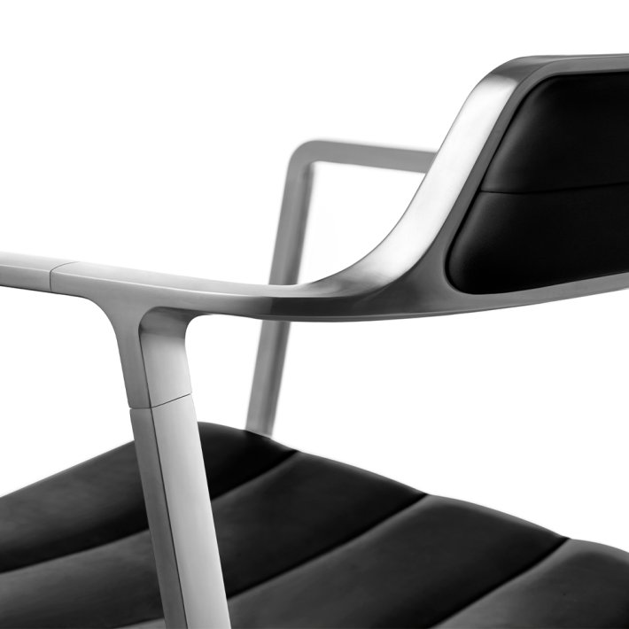 Vipp - Vipp 452 | Swivel Chair | L�der