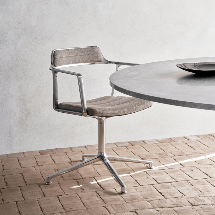 Vipp - Vipp 452 | Swivel Chair | Tide Dark Sand 