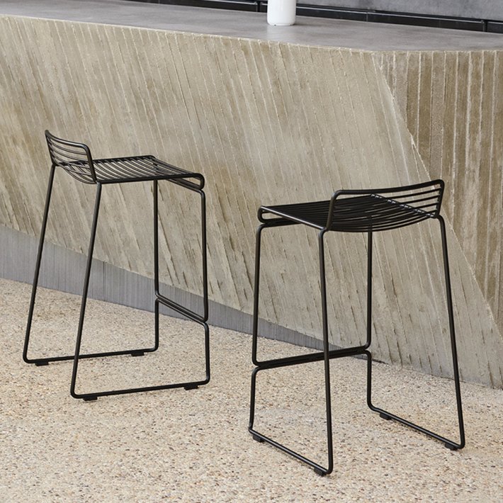HAY - Hee Bar Stool | Lav