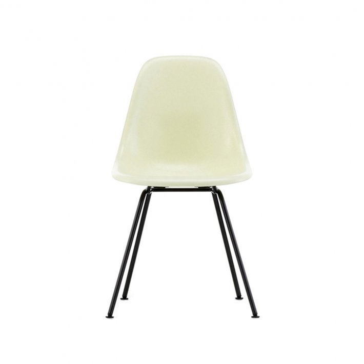 Vitra Eames Fiberglass Side Chair Dsx Pulverlakeret Vitra Paustian