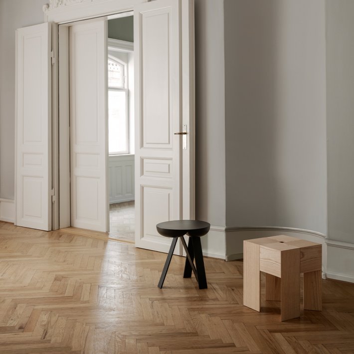 Karakter - Side Table No. 2