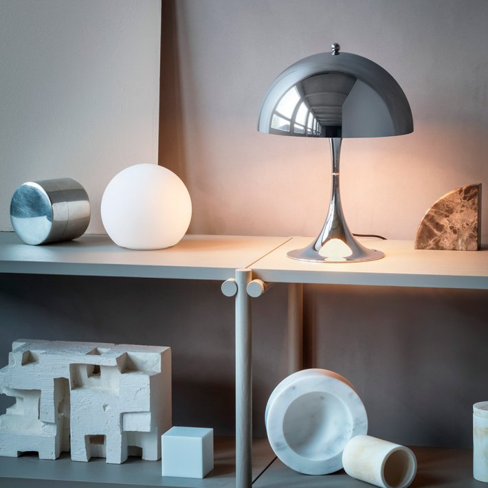 Louis Poulsen - Panthella 250 Table Lamp | Hjglasforkromet