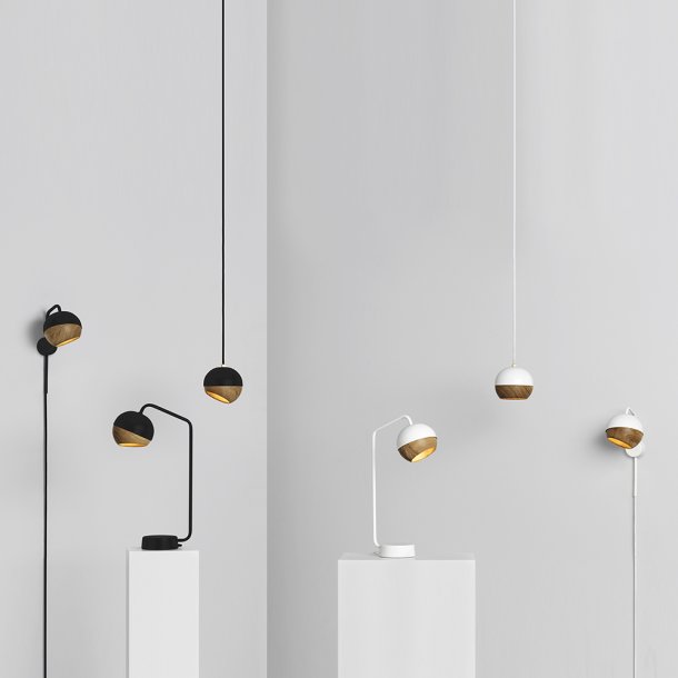 Mater - Ray Table Lamp