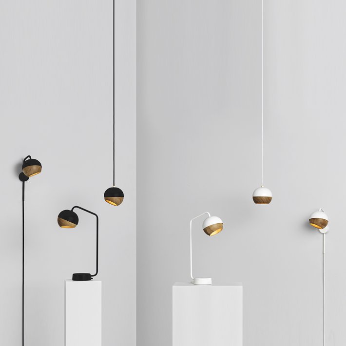 Mater - Ray Table Lamp